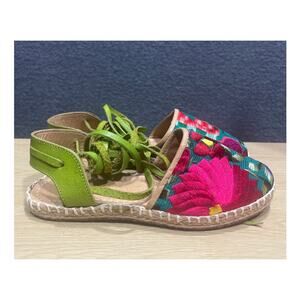 Mexican Artisanal Huarache Floral Woman/Girl Leather Strap Sandals Size 4 NWOT